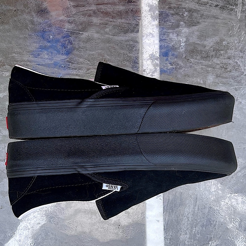 NWOT Vans Black Suede Platform Slip-On White Trim Men Sz 6.5 Wom Sz 8